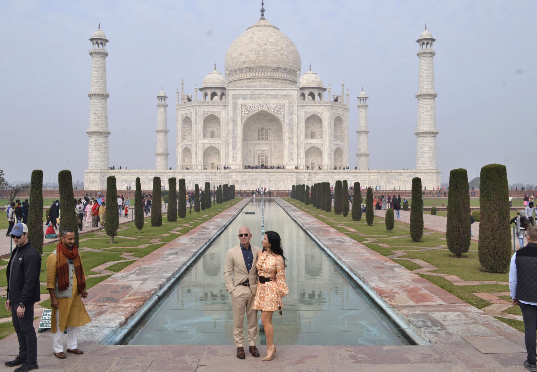 India Jeff Bezoz